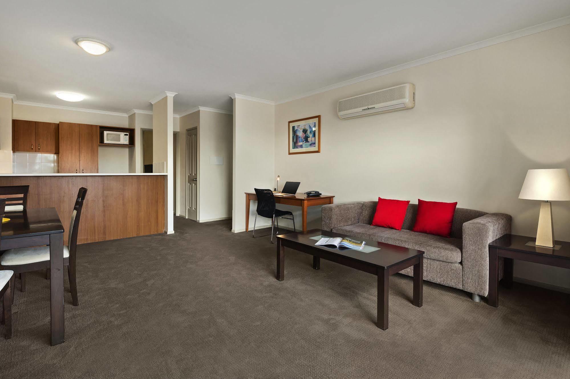 Aparthotel Quest Tamworth Extérieur photo