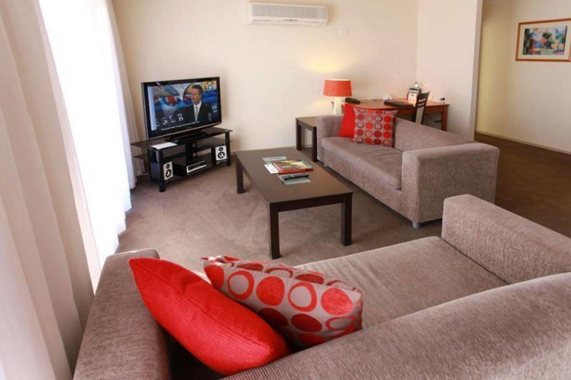 Aparthotel Quest Tamworth Extérieur photo